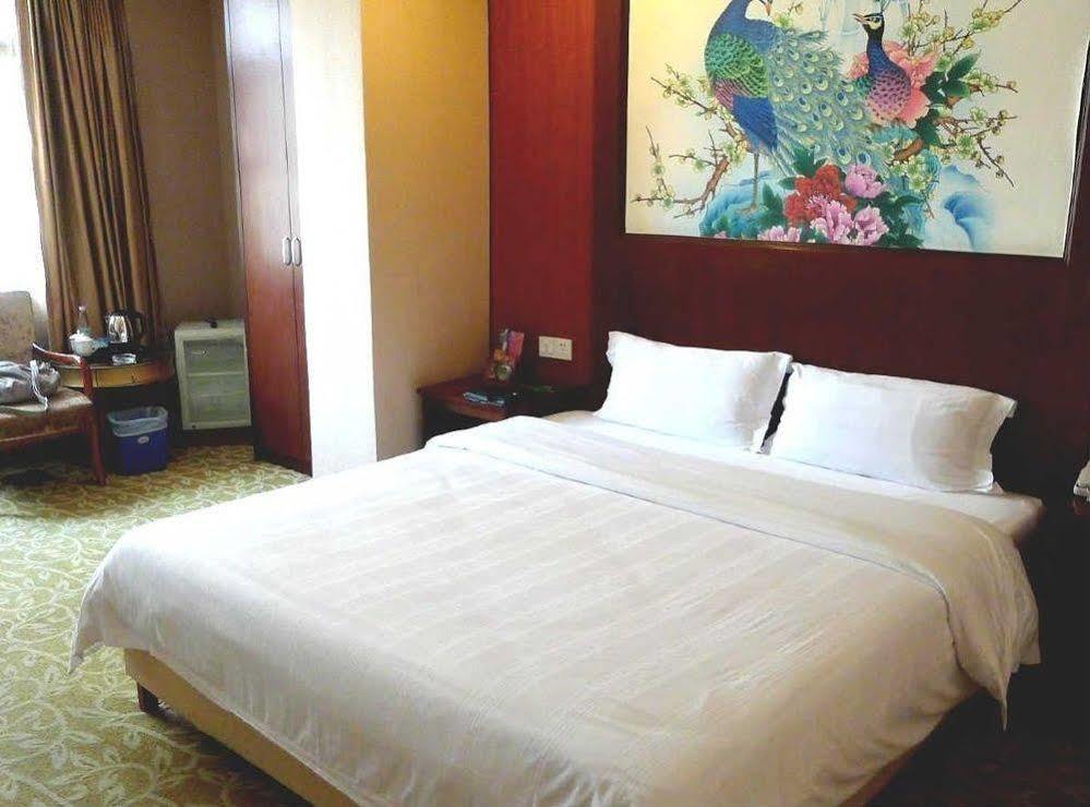 Shanshui Fashion Hotel Paifang Park Zhaoqing Exterior photo